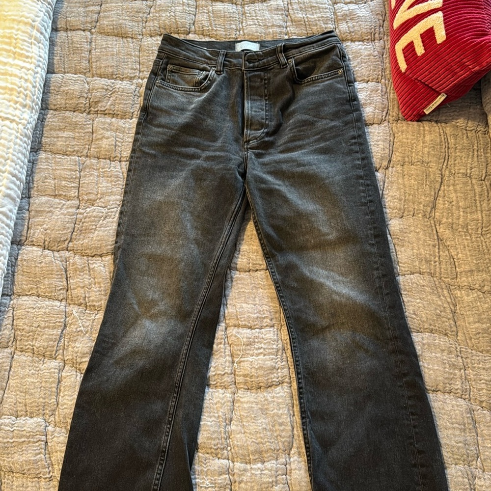 Boyish black cropped denim